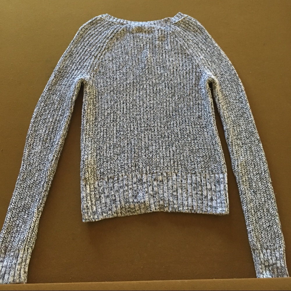 American eagle sweater